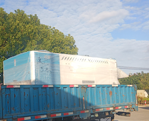 百強洗滌設備發往福建廈門和安徽滁州